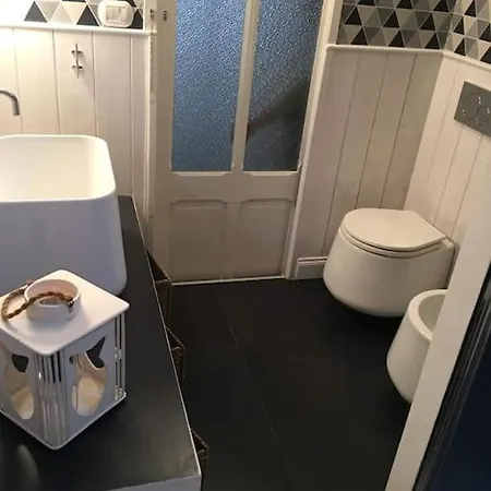 Casa Creuza De Mae Apartment